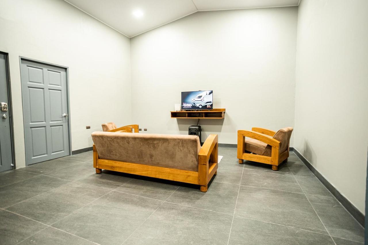 Casa Luz Hotell San Isidro De El General Eksteriør bilde